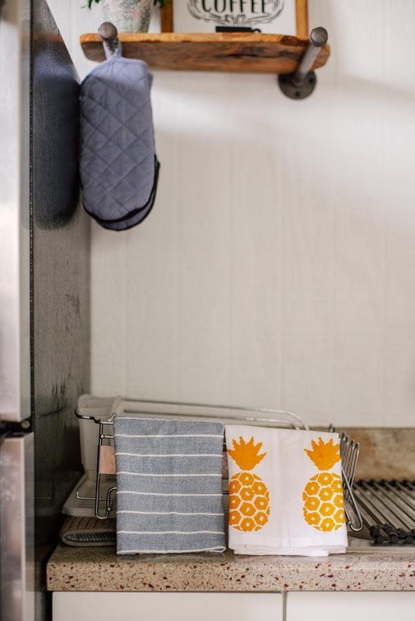 Сasa de vacaciones New - Pineapple Loft - Entire House Downtown With Ac *